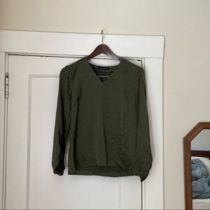 Banana Republic Silky Green Long-Sleeve Blouse NWT PXS